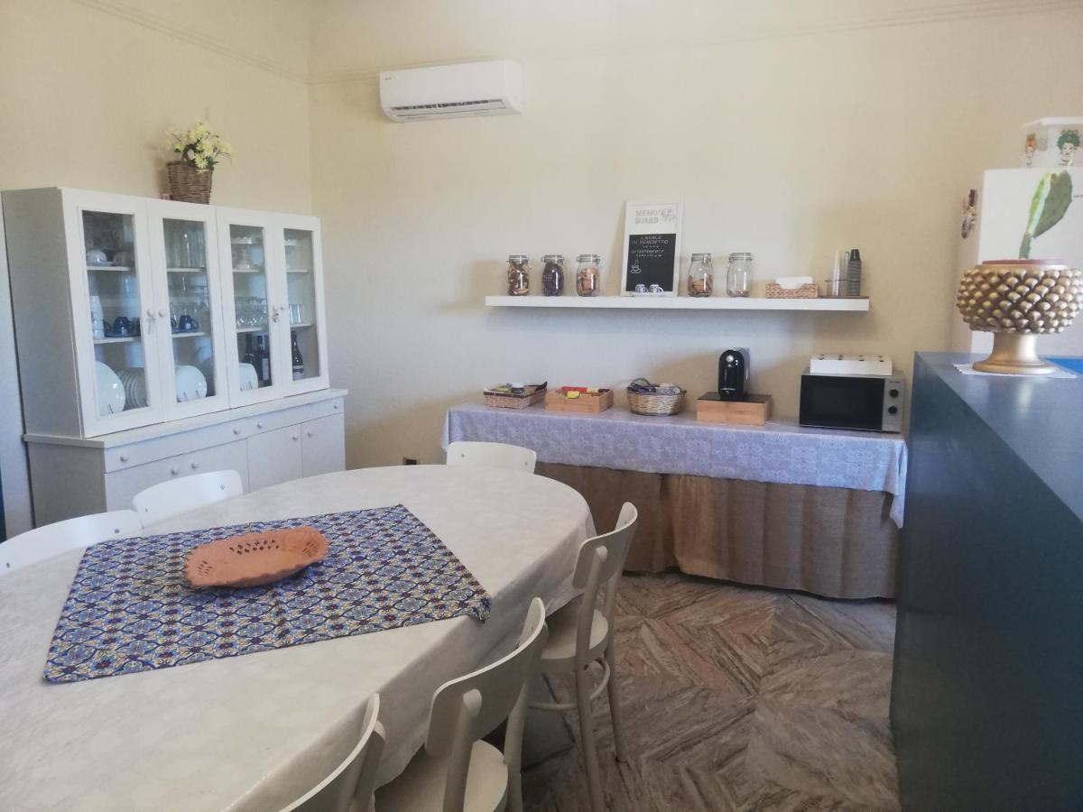 Casale Di Benedetto Hotel Caltagirone Bagian luar foto