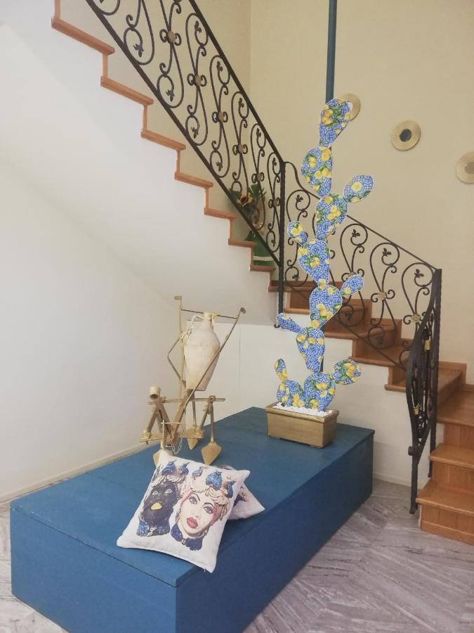 Casale Di Benedetto Hotel Caltagirone Bagian luar foto